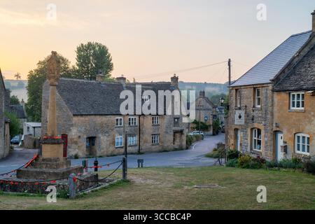 Am frühen Morgen in Guiting Power, Cotswolds, Gloucestershire, England Stockfoto
