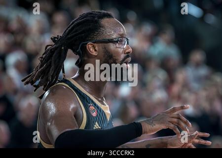 30. November 2023, Monaco, Monaco: ALS Monaco #10 wird John Brown während des Spiels der Turkish Airlines Euroleague Runde 11 zwischen AS Monaco und Olympiacos Piräus in der Gaston-Medecin-Halle in Monaco gesehen. Endpunktzahl: AS Monaco 85: 77 Olympiakos. (Kreditbild: © Laurent Coust/SOPA Images via ZUMA Press Wire) Stockfoto