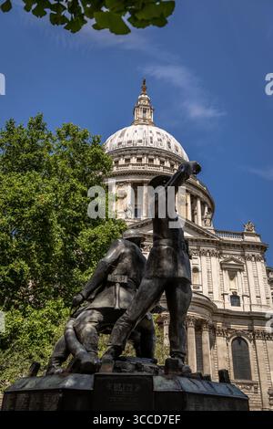 Feuerwehrdenkmal, St. Pauls, London, England, Großbritannien Stockfoto