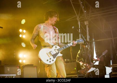 Justin Hawkins trat am 8. Juli 2022 in Cornbury, Oxfordshire auf Stockfoto