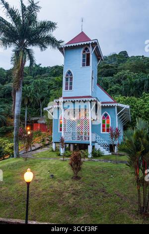 23. November 2008, Panama-Stadt, Panama-Provinz, Panama: Eine rekonstruierte Kirche afro-antillen Ursprungs in Mi Pueblito in Panama-Stadt. Afro-antillen Arbeiter wurden aus Westindien gebracht, um am Bau des Panamakanals zu arbeiten. Diese Kirche ist typisch für den Stil, der in ihren Gemeinden in Panama in den frühen 1900er Jahren existierte Mi Pueblito, Panama-Stadt. (Kreditbild: © Jon G. Fuller / Vwpics/VW Pics via ZUMA Press Wire) Stockfoto