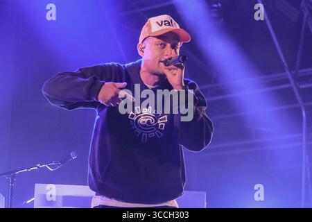 13. August 2023, Winchester, Hampshire, Vereinigtes Königreich: Der englische Hip-Hop-Musiker Benjamin Gerard Coyle-Larner, bekannt als Loyle Carner, trat live auf der Bühne des Boomtown Festivals auf. (Kreditbild: © Dawn Fletcher-Park/SOPA Bilder via ZUMA Press Wire) Stockfoto