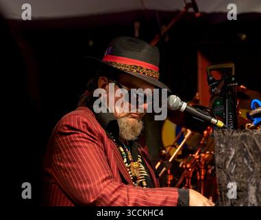 Der berühmte New Orleans Blues, Jazzmusiker und Louisiana cajun-Legende, der verstorbene Mac Rebbenack alias Dr. John, trat beim Kitchener Blues Festival in Ontario Kanada auf. August 2010 Stockfoto
