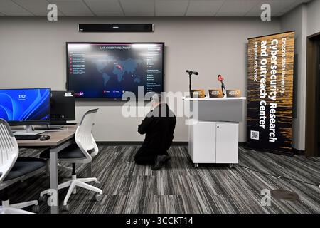 19. Januar 2024, Emporia, Kansas, USA: Innenansicht des neuen Cybersecurity Research + Outreach Centers an der Emporia State University (Bild: © Mark Reinstein/ZUMA Press Wire) Stockfoto