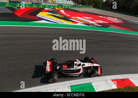 Juli 2023, Monza, MB, Italien: Kevin Magnussen (SVE) Haas VF-23..während der Qualifikation am Samstag, 2. September 2023 FORMEL 1 PIRELLI GRAN PREMIO dÂ€™ITALIA 2023 - 1. September bis 3. September Monza, MB, ITALIEN (Kreditbild: © Alessio de Marco/ZUMA Press Wire) Stockfoto