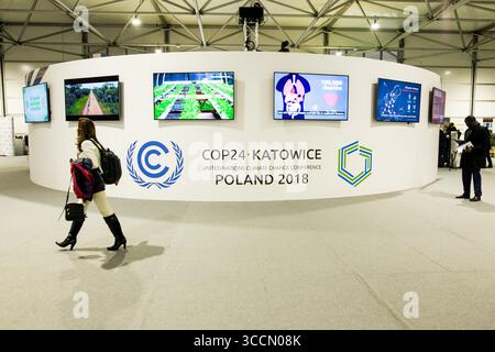 13. Dezember 2018 - Kattowitz, Polen - Haupteingang der COP24 in Kattowitz. (Bild: © Sadak Souici/ZUMA Press Wire) Stockfoto