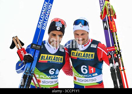 26. Februar 2023, Planica, Slowenien: Dritter Platz Richard Jouve und Renaud Jay aus Frankreich feiern während des man's Team Sprint Free Race Wettbewerbs bei der FIS Nordischen Ski-Weltmeisterschaft 2023. (Kreditbild: © Andrej Tarfila/SOPA Images via ZUMA Press Wire) Stockfoto