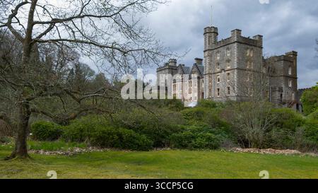 Außenansicht des Inverlochy Castle Hotel, Torlundy, Fort William, Highland, Schottland, Vereinigtes Königreich Stockfoto