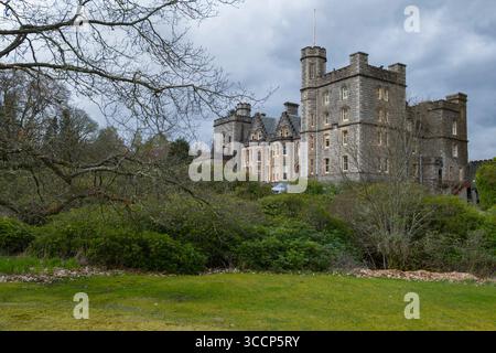 Außenansicht des Inverlochy Castle Hotel, Torlundy, Fort William, Highland, Schottland, Vereinigtes Königreich Stockfoto