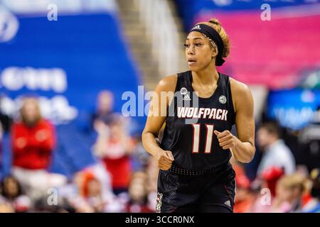 3. März 2023: NC State Wolfpack Stürmer Jakia Brown-Turner (11) im Viertelfinale des Women's ACC Turniers gegen die Notre Dame Fighting Irish im Greensboro Coliseum in Greensboro, NC. (Scott Kinser/Cal Sport Media) (Bild: © Scott Kinser/CSM via ZUMA Press Wire) Stockfoto
