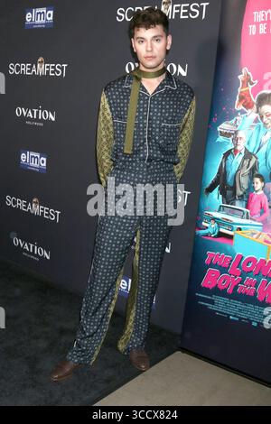 Oktober 12, 2022, Los Angeles, CA, USA: LOS ANGELES - OCT 12: Max Harwood im TCL Chinese Theater 6 am 12. Oktober 2022 in Los Angeles, CA (Credit Image: © Kathy Hutchins Via ZUMA Press Wire) Stockfoto