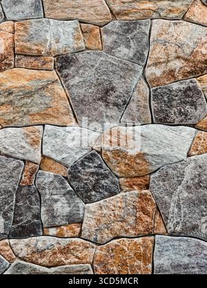 Steinhintergrund – rustikale mehrfarbige Steinmauer für Wohnkultur, Landschaftsdesign und kreative Marketingmaterialien. Stockfoto