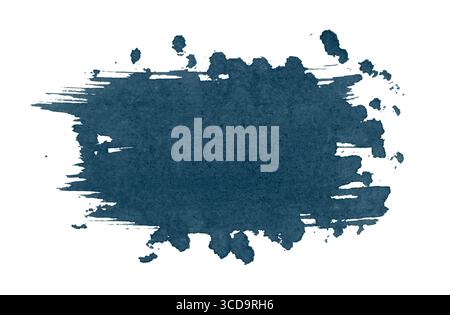 Dunkelblaue, stimmungsvolle Aquarellfarbe mit strukturiertem, unordentlichem Rand. Abstrakter Tintenfleck ist perfekt, um Hintergründen Grunge oder künstlerische Note zu verleihen Stockfoto