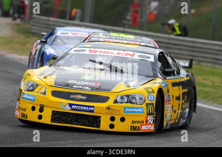 Magione, Italien - 20. September 2014: NASCAR Whelen Euro Series im Rennen auf dem Autodromo dell'Umbria in Magione. Stockfoto