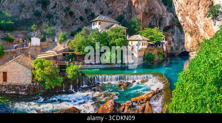 Derwischkloster oder Tekke an der Buna-Quelle in Blagaj, Bosnien und Herzegowina Stockfoto