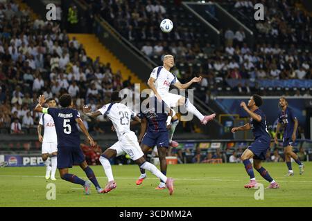 Udine, Italien. August 2025. Während des Fußballspiels 2025 zwischen Paris Saint-Germain und Tottenham Hotspur im Bluenergy Stadium am 13. August 2025, Udine, Italien Credit: Independent Photo Agency/Alamy Live News Stockfoto
