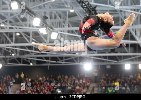 23. Oktober 2023: Ava Stewart aus Kanada (14) tritt auf BEAM beim All-Around-Finale der Kunstturnen der WomenÃ¢â‚¬â„¢bei den Santiago 2023 Pan American Games im Centro de Deportes Colectivos in Santiago, Chile, an. Daniel Lea/CSM (Kreditbild: © Daniel Lea/CSM via ZUMA Press Wire) Stockfoto