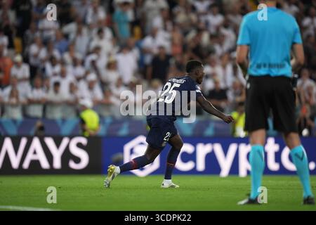 Udine, Italien. August 2025. Während des Endspiels des UEFA-Superpokals 2025 zwischen Paris Saint-Germain (PSG) und Tottenham Hotspur FC im Friaul-Stadion in Udine, Italien am 13. August 2025 - Sport Soccer (Foto: Massimo Paolone/LaPresse) Credit: LaPresse/Alamy Live News Stockfoto