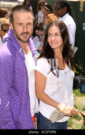 Courteney Cox und David Arquette beim „A Time for Heroes Celebrity Carnival“, der die Elizabeth Glazer Pediatric AIDS Foundation am 8. Juni 2008 im Wadworth Theater in Los Angeles begrüßte Stockfoto