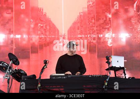 UK. August 2025. LONDON, ENGLAND - 14. AUGUST: DJ Shadow tritt am 14. August 2025 in South Facing, Crystal Palace Bowl in London auf.CAP/MAR © MAR/Capital Pictures Credit: Capital Pictures/Alamy Live News Stockfoto