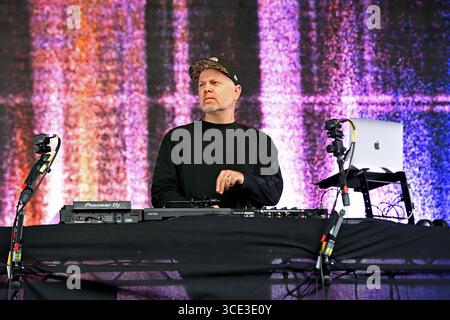 UK. August 2025. LONDON, ENGLAND - 14. AUGUST: DJ Shadow tritt am 14. August 2025 in South Facing, Crystal Palace Bowl in London auf.CAP/MAR © MAR/Capital Pictures Credit: Capital Pictures/Alamy Live News Stockfoto