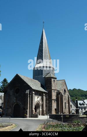 Compains, Kirche Saint Georges, Region Cezallier, Puy de Dome, Auvergne Rhone Alpes, Frankreich Stockfoto