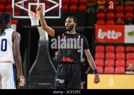 Charleroi, Belgien. August 2025. Belgier Loic Schwartz wurde während eines Basketballspiels zwischen Belgischer Nationalmannschaft Belgische Lions und Großbritannien am Freitag, den 15. August 2025 in Oostende in einem Freundschaftsturnier gezeigt. BELGA PHOTO MAARTEN STRAETEMANS Credit: Belga News Agency/Alamy Live News Stockfoto