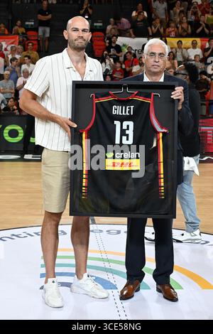 Charleroi, Belgien. August 2025. Pierre-Antoine Gillet wurde vor einem Basketballspiel zwischen der belgischen Nationalmannschaft der Belgischen Lions und Großbritannien am Freitag, den 15. August 2025 in Oostende in einem Freundschaftsturnier dargestellt. BELGA PHOTO MAARTEN STRAETEMANS Credit: Belga News Agency/Alamy Live News Stockfoto