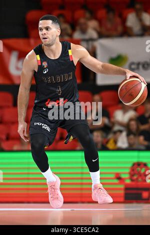 Charleroi, Belgien. August 2025. Ein Basketballspiel zwischen der belgischen Nationalmannschaft Belgische Lions und Großbritannien am Freitag, den 15. August 2025 in Oostende, in einem Freundschaftsturnier. BELGA PHOTO MAARTEN STRAETEMANS Credit: Belga News Agency/Alamy Live News Stockfoto