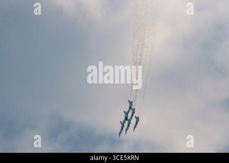 Chicago, USA. August 2025. Proberäume für die Chicago Air and Water Show sind am 15. August 2025 in der Nordseite von Chicago, Illinois, zu sehen. Die Air & Water Show wird von der Stadt Chicago präsentiert und ist die größte kostenlose Show ihrer Art in den USA. (Foto: Alexandra Buxbaum/SIPA USA) Credit: SIPA USA/Alamy Live News Stockfoto