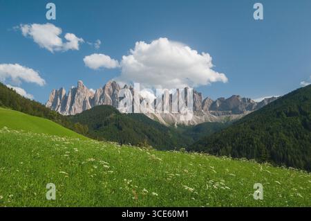 Blick auf die Geißler-Gruppe vom Fünzental, Italien, Südtirol, Dolomiten, Trentino Südtirol Stockfoto