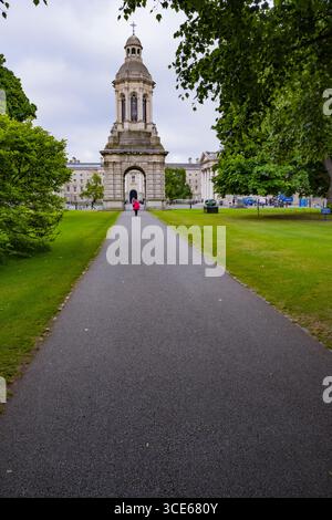 Das Campanile des Trinity College, Dublin, Leinster, Irland Stockfoto