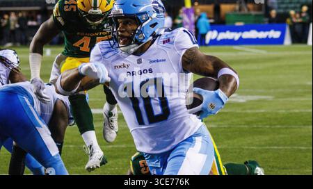 Edmonton, Kanada. August 2025. Toronto Argonauts (10) Kevin Mital wurde während der regulären CFL-Saison im Commonwealth Stadium gesehen. Endpunktzahl Edmonton Elks (3-7): Toronto Argonauts (2-8) (Foto: Ron Palmer/SOPA Images/SIPA USA) Credit: SIPA USA/Alamy Live News Stockfoto