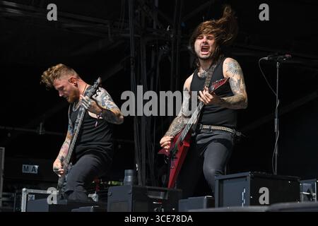 UK. August 2025. DERBYSHIRE, ENGLAND - 08. AUGUST: Tommy Lee und Yannick Lehmann von „Paleface Swiss“ treten am 08. August 2025 im Bloodstock Open Air, Catton Park in Derbyshire auf.CAP/MAR © MAR/Capital Pictures Credit: Capital Pictures/Alamy Live News Stockfoto