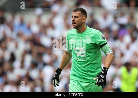 LONDON, UK - 16. August 2025: Martin Dubravka aus Burnley während des Premier League-Spiels zwischen Tottenham Hotspur FC und Burnley FC im Tottenham Hotspur Stadium (Foto: Craig Mercer/ Alamy Live News) Stockfoto