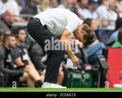 London, Großbritannien. August 2025. Tottenham Hotspur / Burnley - Premier League - London Tottenham Manager Thomas Frank. Bildnachweis: Mark Pain/Alamy Live News Stockfoto