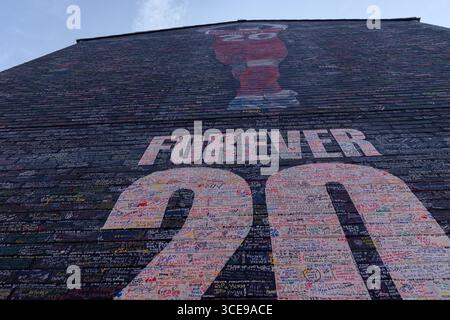 Diogo Jota Memorial Wall and Fototapete, Anfield, Liverpool Stockfoto