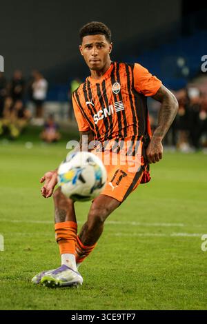 Vinicius Tobias da Silva aus Shakhtar wurde während des Spiels der UEFA Europa League zwischen dem FC Shakhtar Donetsk und dem FC Panathinaikos Athen im Henryk Reyman Cracow Municipal Stadium gesehen. Endergebnis: Shakhtar Donetsk 0:0 Panathinaikos Athen (Panathinaikos gewann mit 4:3 im Elfmeterschießen). Stockfoto