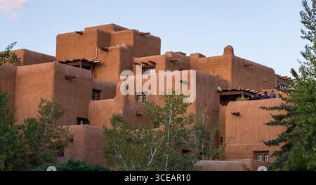 Inn and Spa at Loretto luxus hotel Gebäude im Adobe Stil, Santa Fe, Santa Fe County, New Mexico, USA Stockfoto