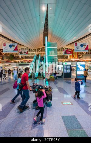 Haneda International Airport Terminal Abfahrt Lobby, Ōta, Tokio, Kantō, Honshu, Japan Stockfoto