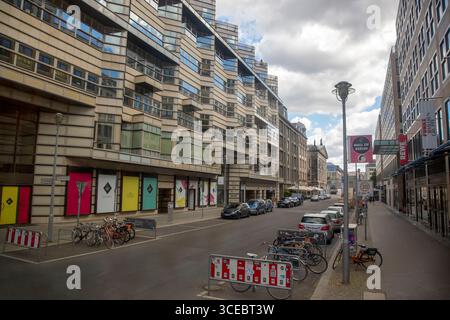 Berlin, Deutschland - 01. Juli 2018: Architektur von Gebäuden im zentralen Teil Berlins Stockfoto