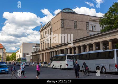 Berlin, Deutschland - 01. Juli 2018: Architektur von Gebäuden im zentralen Teil Berlins Stockfoto