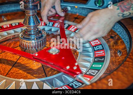 Casino Roulette-Rad wird gewartet, Las Vegas Stockfoto