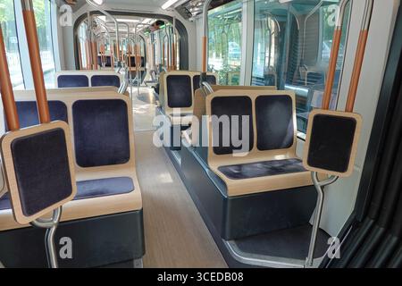 Nantes, Straßenbahn Citadis X05 // Nantes, Modern Tramway Citadis X05 Stockfoto