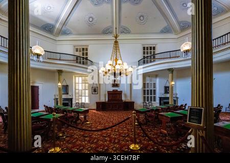Montgomery, AL, USA - 9. Oktober 2024: Der große Versammlungssaal der Senatskammer im Alabama State House Stockfoto