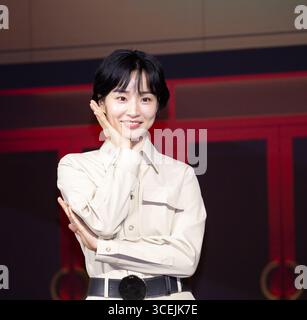 Bang Hyo-Rin, 18. August 2025: Schauspielerin Bang Hyo-Rin nimmt an einer Pressekonferenz für Netflix's neue Serie Aema in Seoul Teil. Inspiriert vom Hit „Madame Aema“ aus dem Jahr 1982 dreht sich die sechsteilige Netflix-Originalserie um die Welt der koreanischen Filmindustrie der 1980er Jahre. Quelle: Lee Jae-won/AFLO/Alamy Live News Stockfoto
