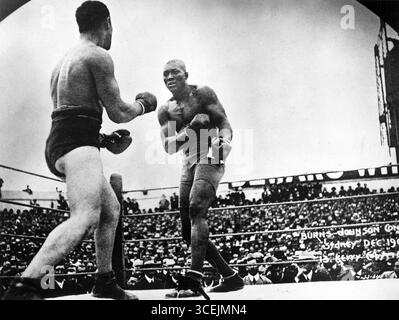 Boxkampf Jack Johnson gegen Tommy Burns (Sydney 1908) Stockfoto