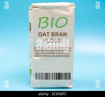 Hafer Bran Mehl glutenfreie Option, herzgesund aus Haferkleie, ideal zur Senkung des Cholesterins; wird in Getreide und Backwaren verwendet. Stockfoto
