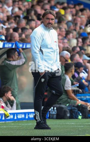 Leeds, Großbritannien. August 2025. Daniel Farke, Manager von Leeds United beim Freundschaftsspiel Leeds United FC gegen Villarreal CF vor der Saison in Elland Road, Leeds, England, Großbritannien am 2. August 2025Credit: Lee Keuneke/Every Second Media Credit: Every Second Media/Alamy Live News Stockfoto