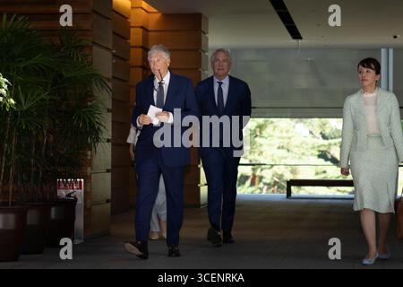 Tokio, Japan. August 2025. Bill Gates, Vorsitzender der Gates Foundation, besucht am 19. August 2025 den japanischen Premierminister Shigeru Ishiba im Büro des Premierministers in Tokio. (Credit Image: © POOL via ZUMA Press Wire) NUR REDAKTIONELLE VERWENDUNG! Nicht für kommerzielle ZWECKE! Stockfoto